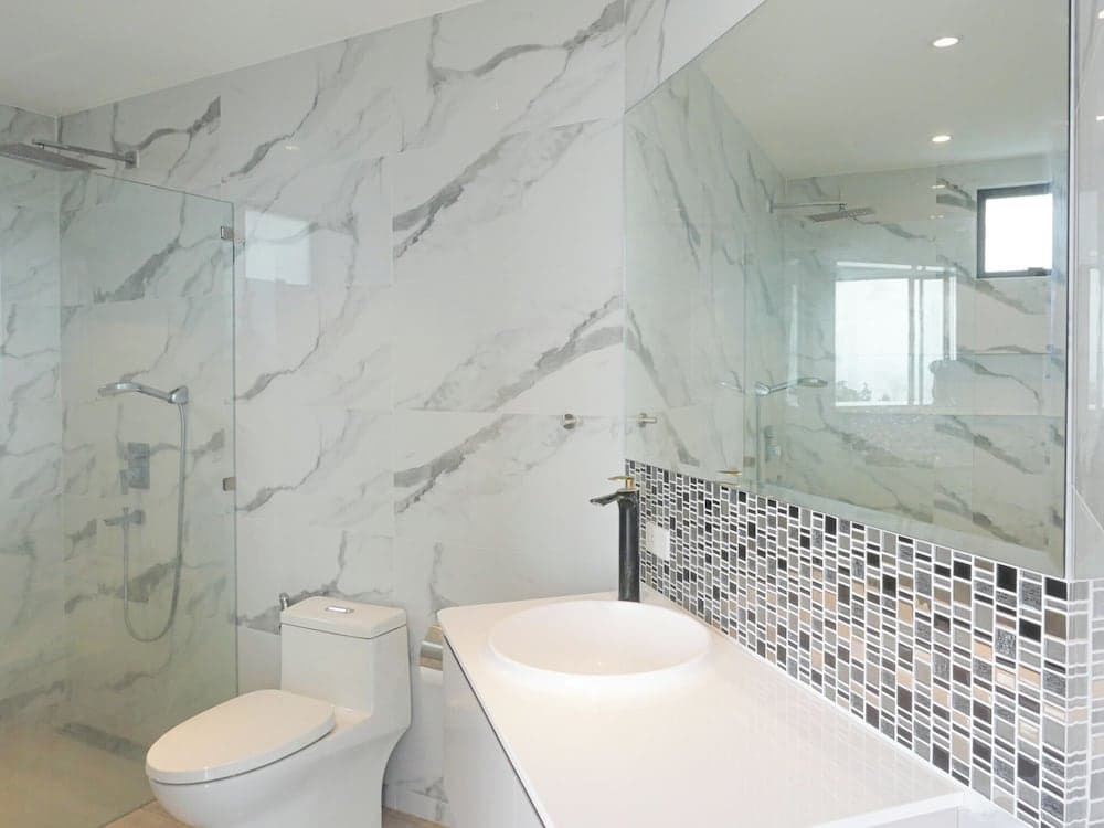 Siam Commercial Service