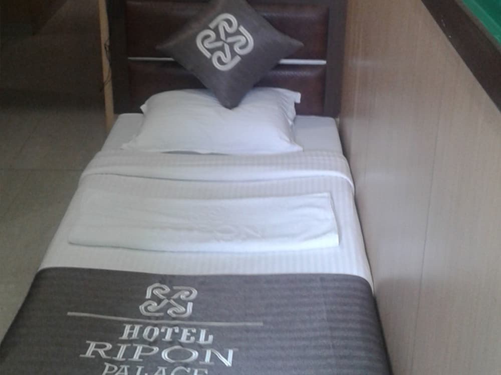 Hotel Ripon Palace