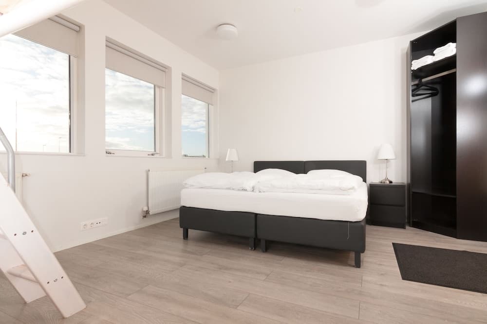 Kef Guesthouse by Keflavík airport