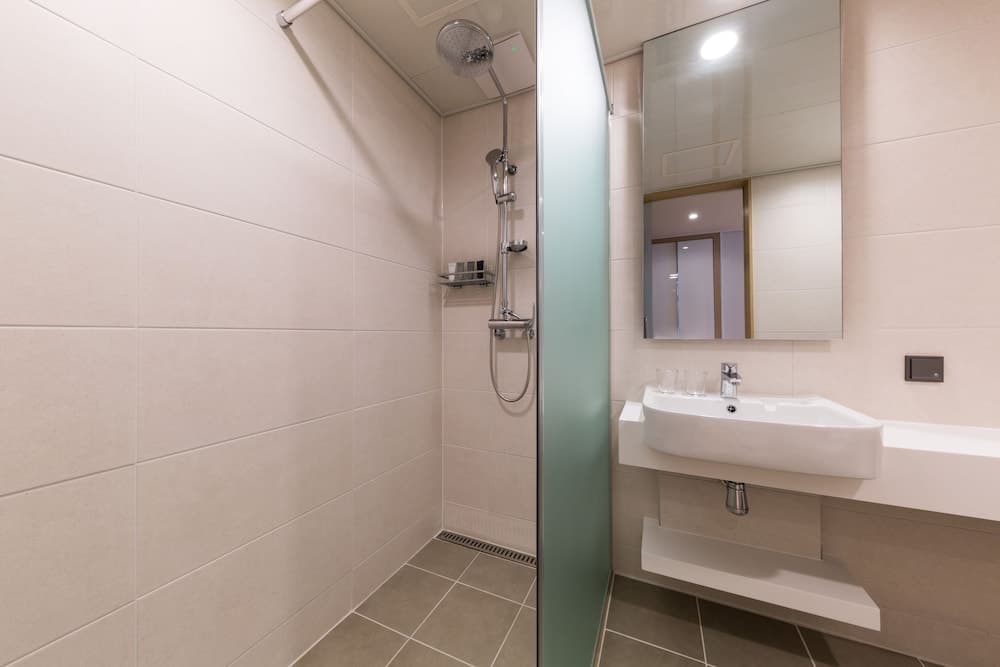 Days Hotel & Suites by Wyndham Incheon Airport