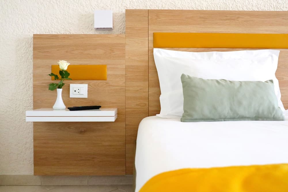 Hotel Sol Azur Beach