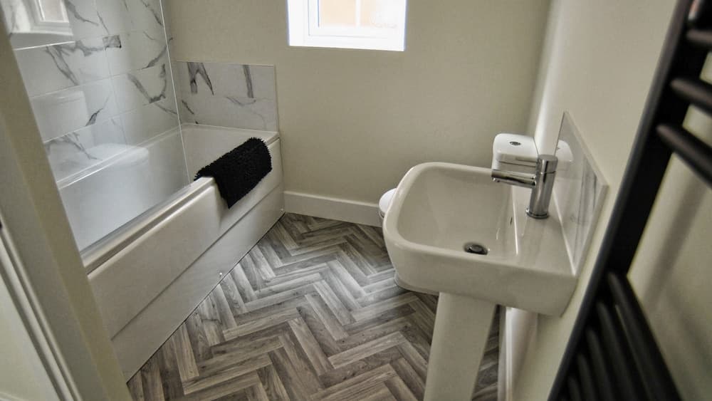 3Bd Gem In The Heart Of Barnetby Le Wold