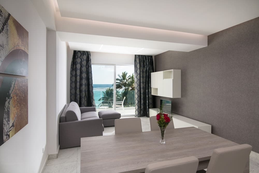 Boca Beach Residence