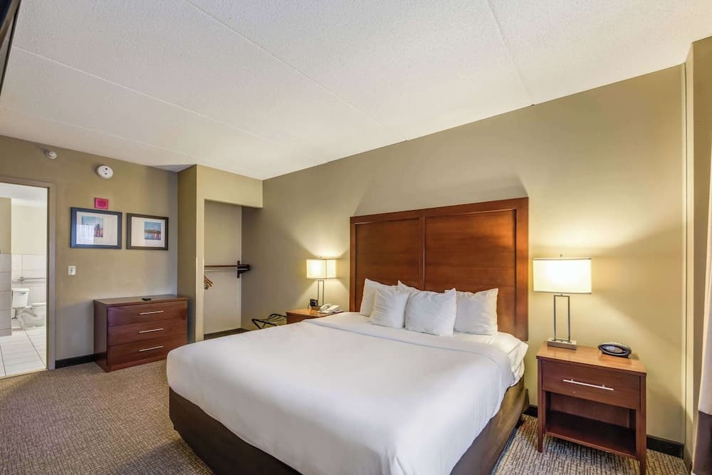 Comfort Suites Chicago O'Hare Airport