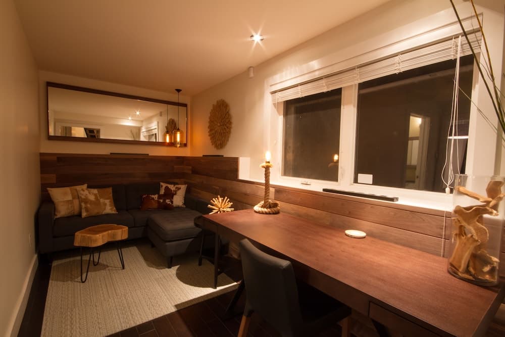 Lux Exec Home HFX Waterfront Pool Hot Tub