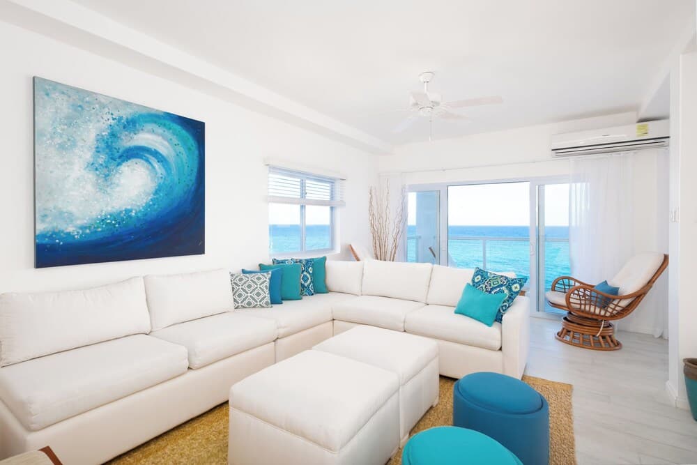 Blue-sky penthouse