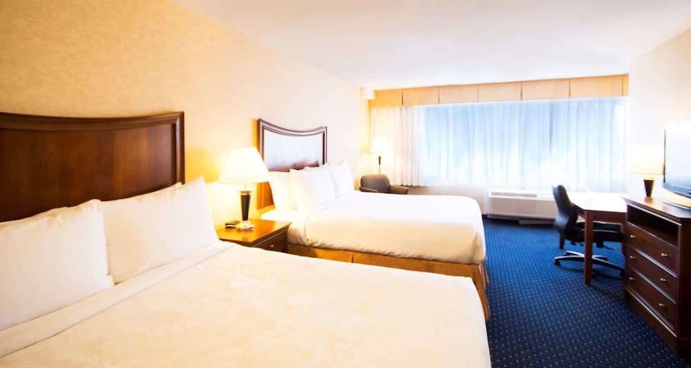 Best Western Plus Suites Downtown