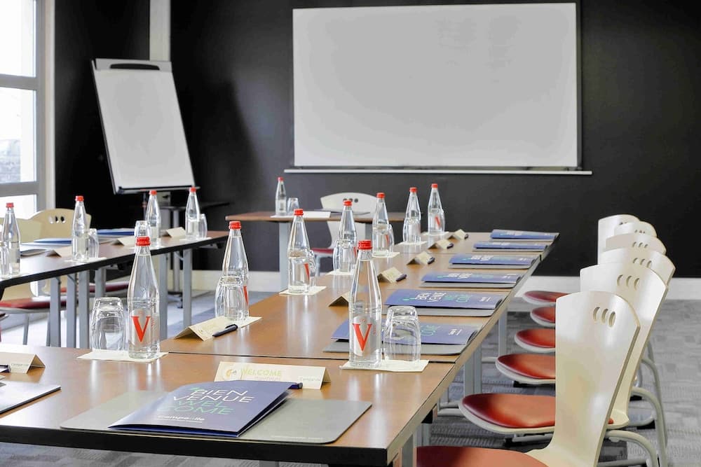 Premiere Classe Roissy - Aéroport CDG - Le Mesnil Amelot