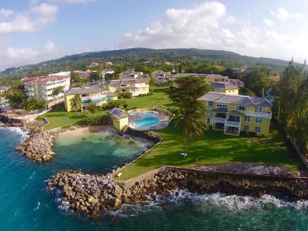 Sea Palms Resort