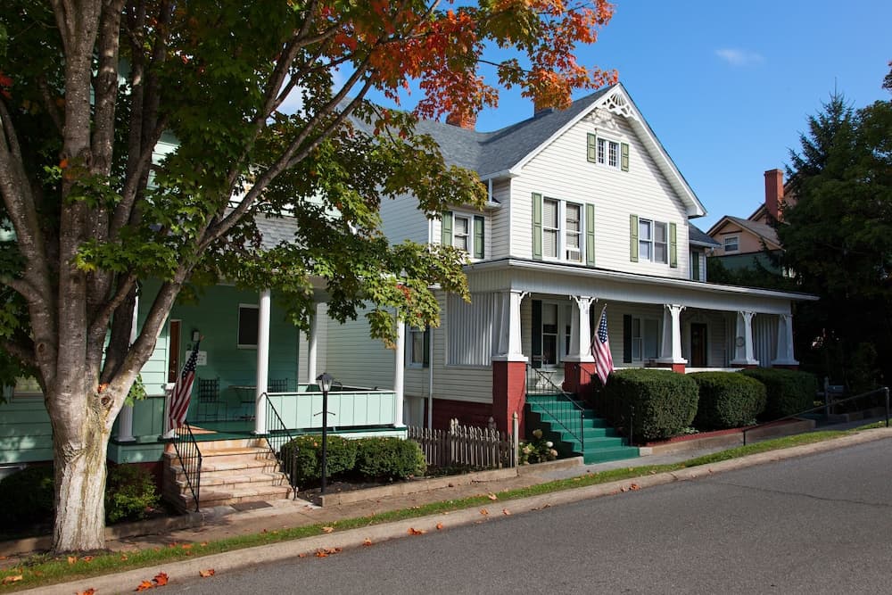 The Guest House Inn on Courthouse Square