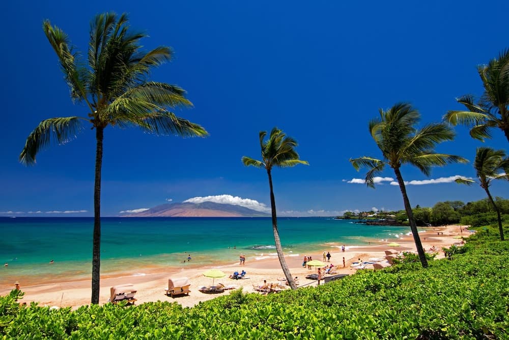 Waiohuli Beach Hale Ocean View Condos with Parking