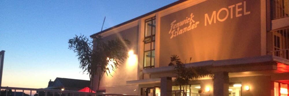 Fenwick Islander Motel