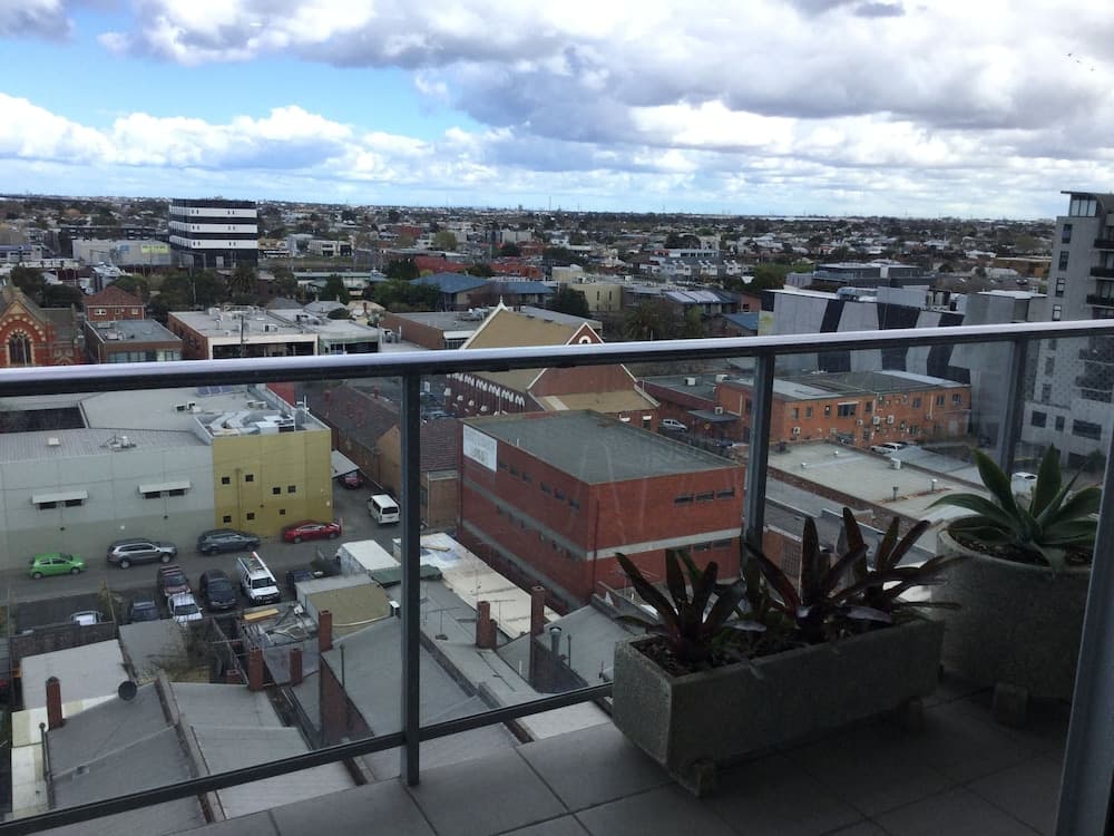 Sub Penthouse On Barkly Street