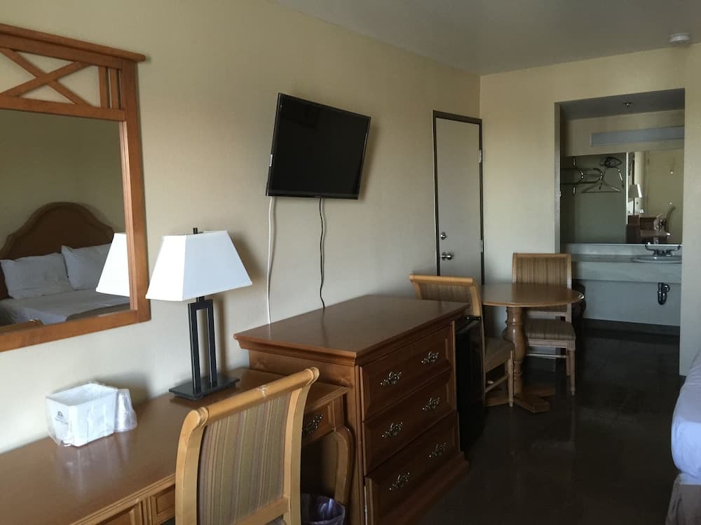 Motel 6 Henderson, NV