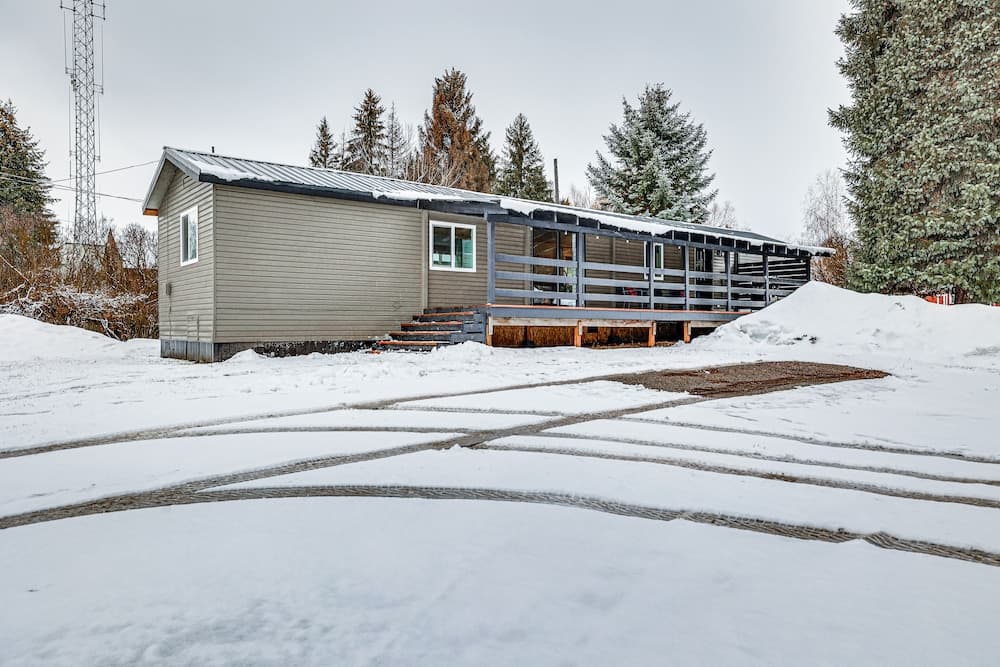 Downtown Cascade Vacation Rental < 1 Mi to Lake!