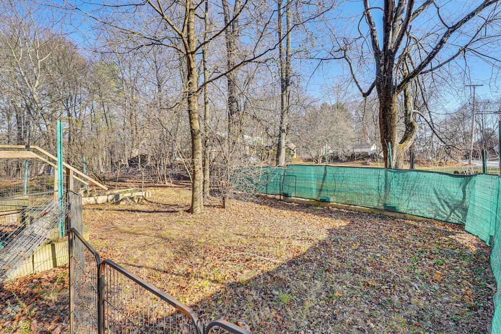 Near Historic Sites: Colorful Hyde Park Apartment!