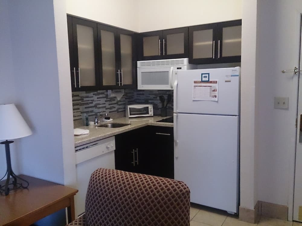 Staybridge Suites Columbus-Airport by IHG