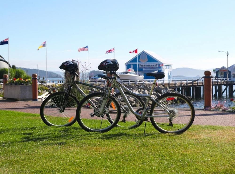 Sidney Waterfront Inn & Suites