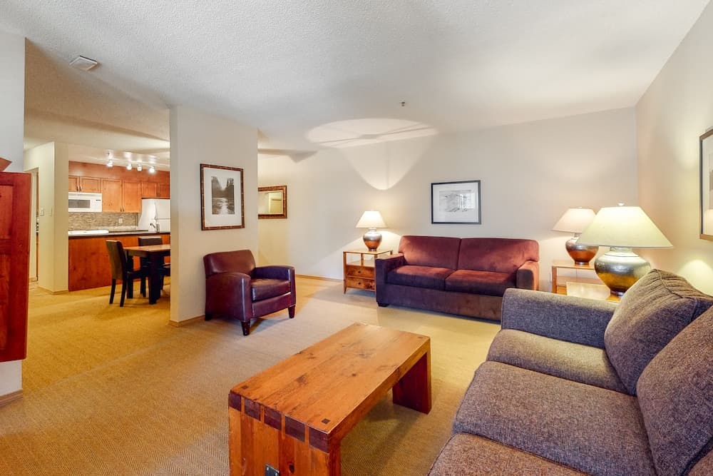 Glacier Lodge