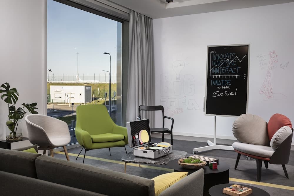 meeting & event spaces