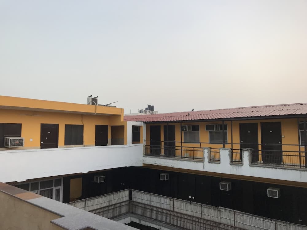 Hotel Samrat Gurgaon
