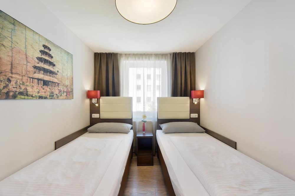 KOOS Hotel&Apartments