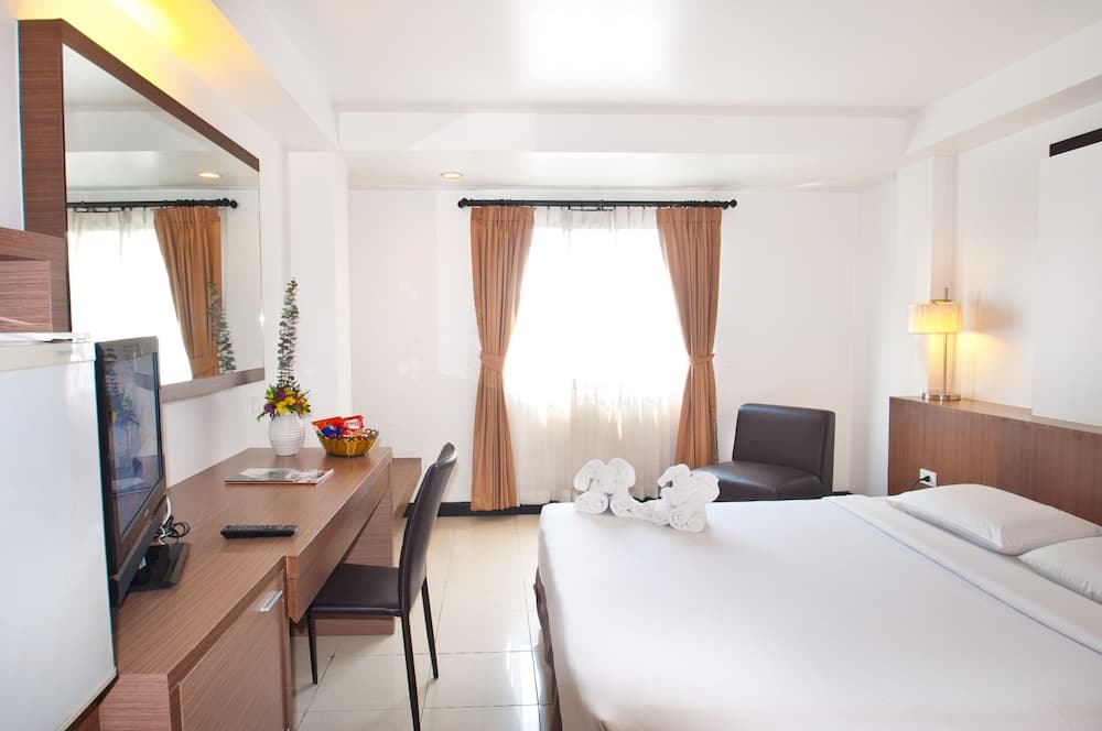 Flipper House Hotel