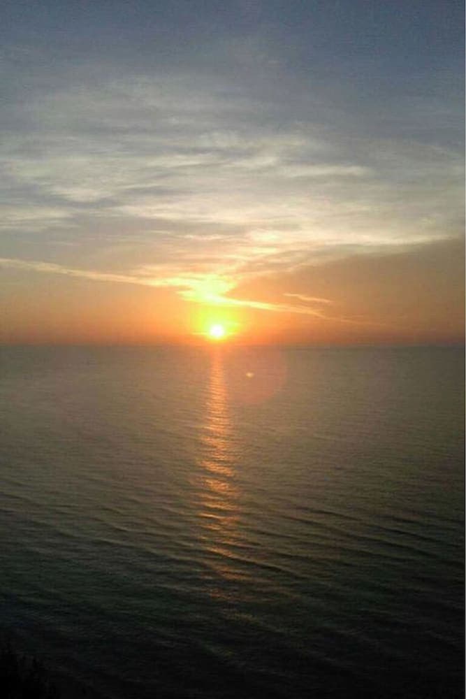 Sandy Beach Condo 17D