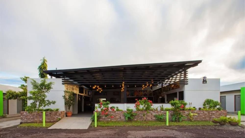Airport X Managua Hotel