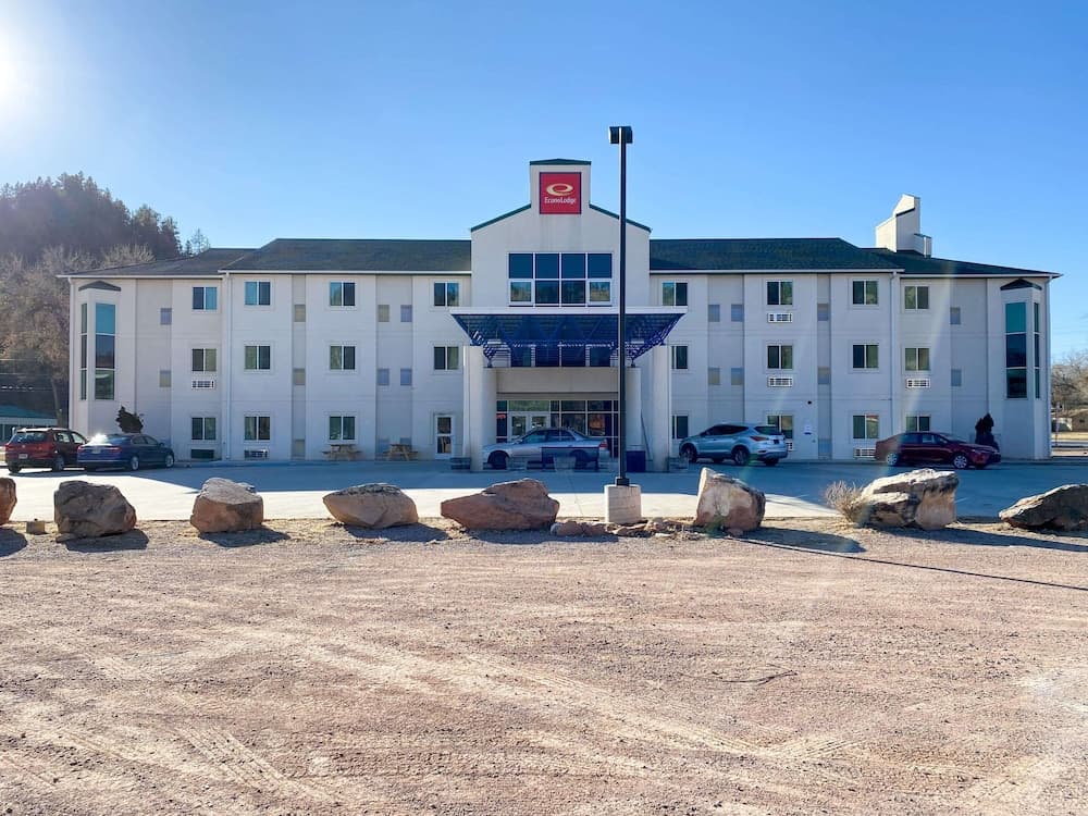 Econo Lodge Hot Springs South