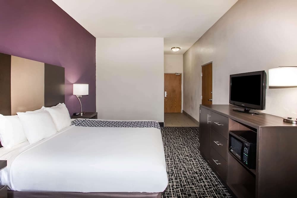 La Quinta Inn & Suites by Wyndham Pontoon Beach