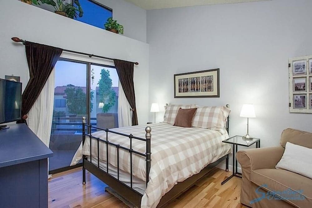 Happy Ours By Signature Vacation Rentals