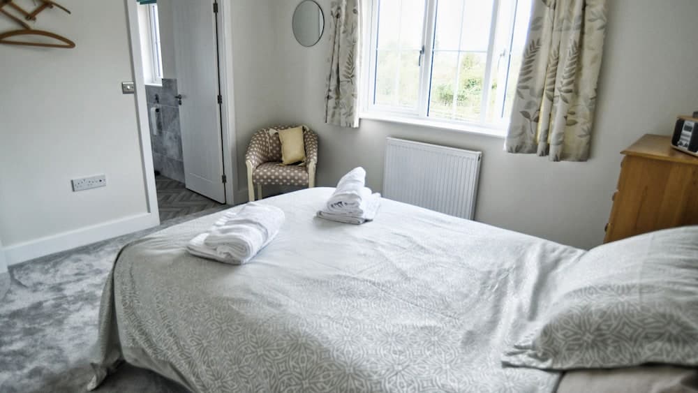 3Bd Gem In The Heart Of Barnetby Le Wold