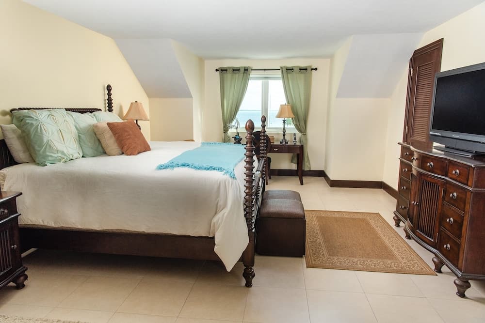 Abaco Beach Resort and Boat Harbour Marina