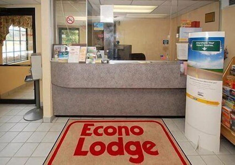Econo Lodge Jonesboro - Atlanta South
