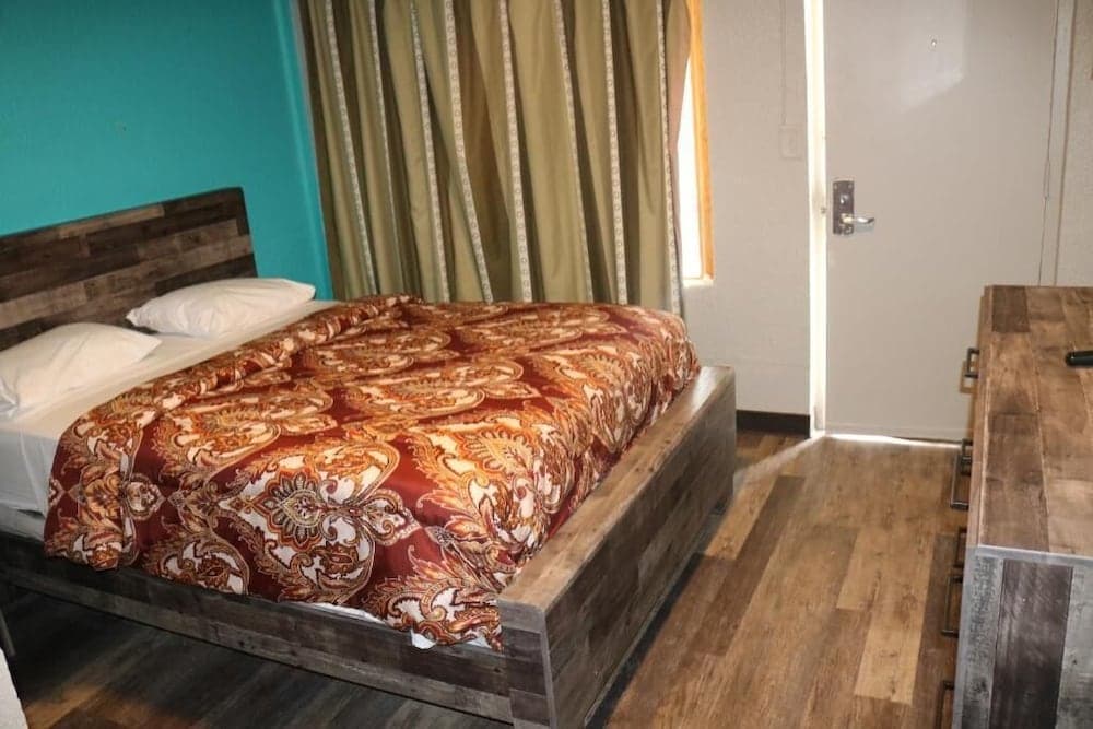 Hotel O Miami Inn & Suites Chicago Midway Airport