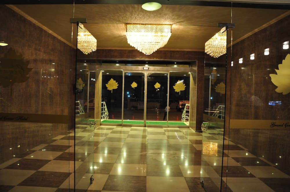 Grand Cinar Hotel