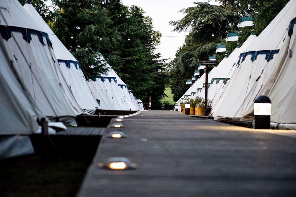 Warwick Castle Hotel and Knight's Village