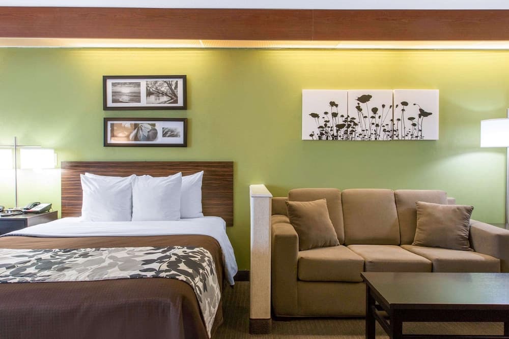 Sleep Inn & Suites Oregon - Toledo