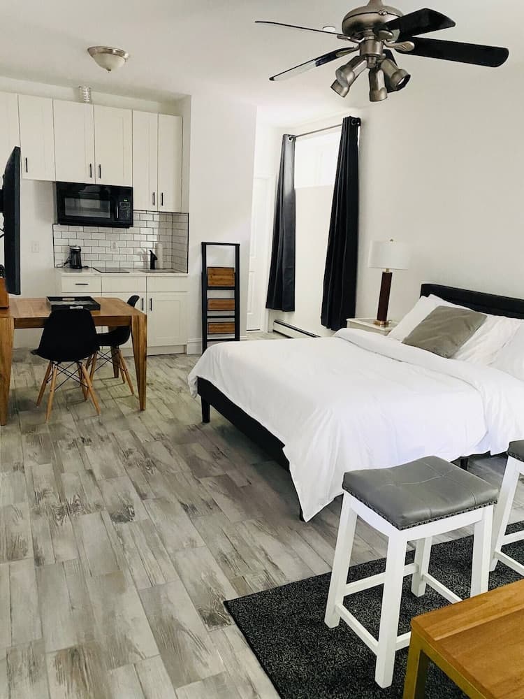 Staten Island Private Apartment