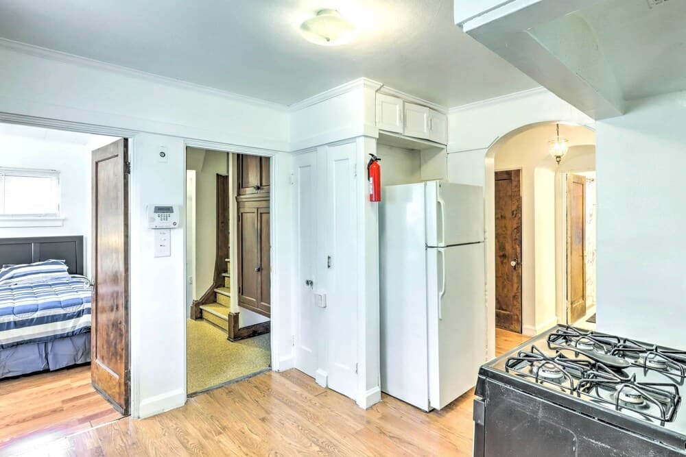 Charming Milwaukee Retreat ~ 5 Mi to Downtown