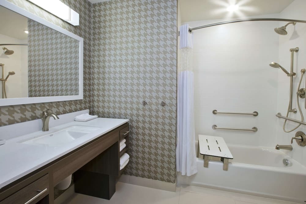 Home2 Suites By Hilton West Bloomfield Detroit