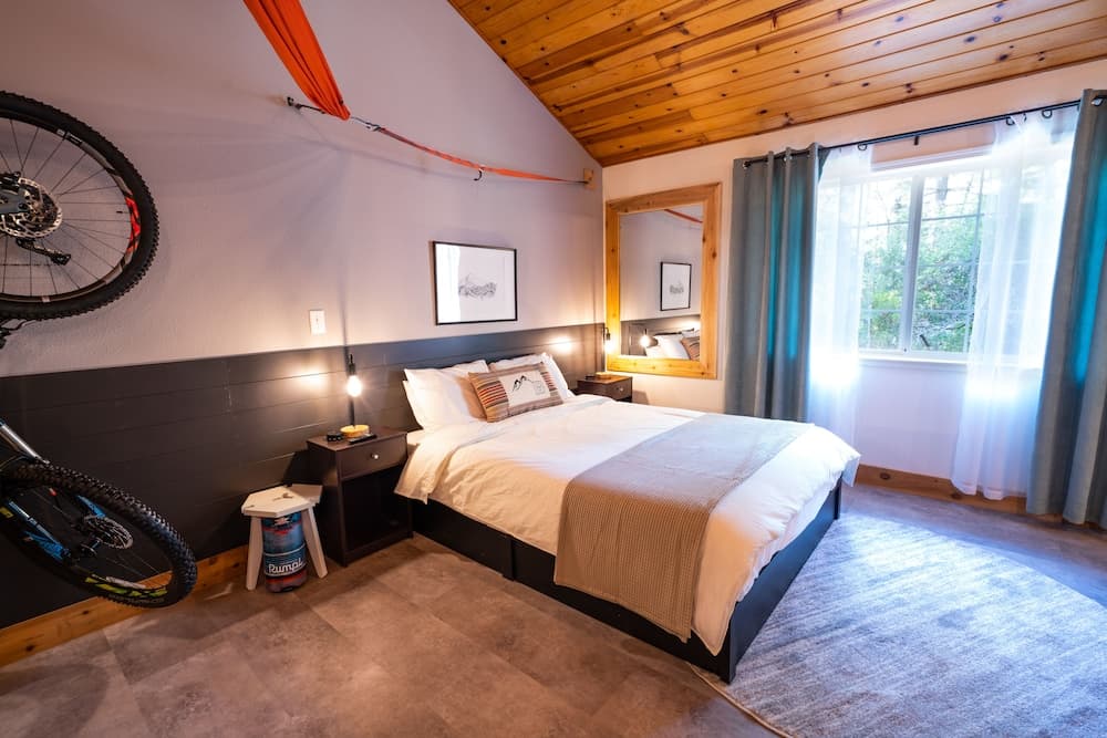 Summit View Inn