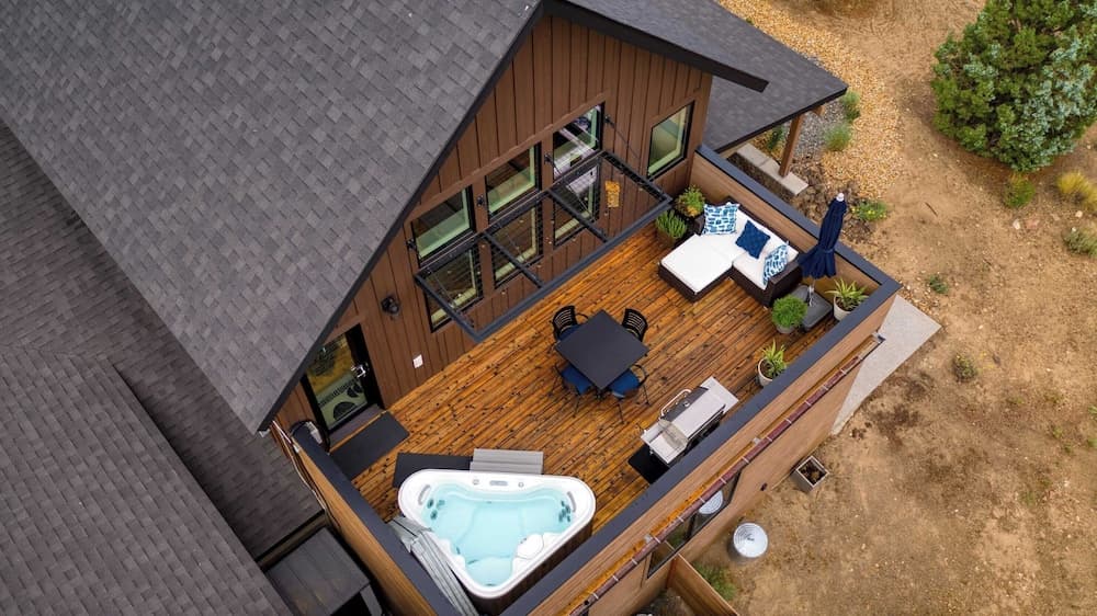 Brasada Ranch Retreat w/ Hot Tub + Views Resort Access w/ Pools, Horseback Riding, Sports, and More Hat Rock Loop by Avantstay