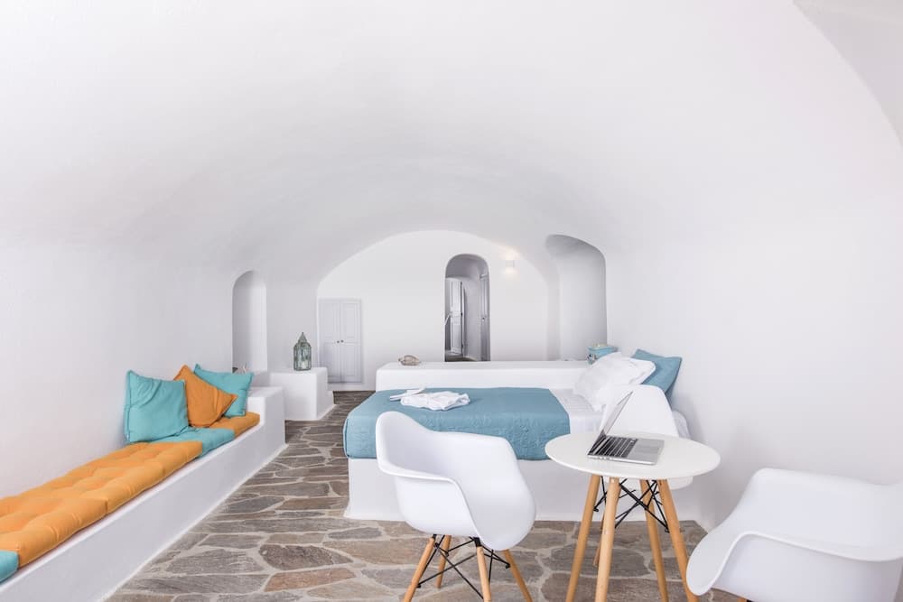 Horizon Aeifos Suites