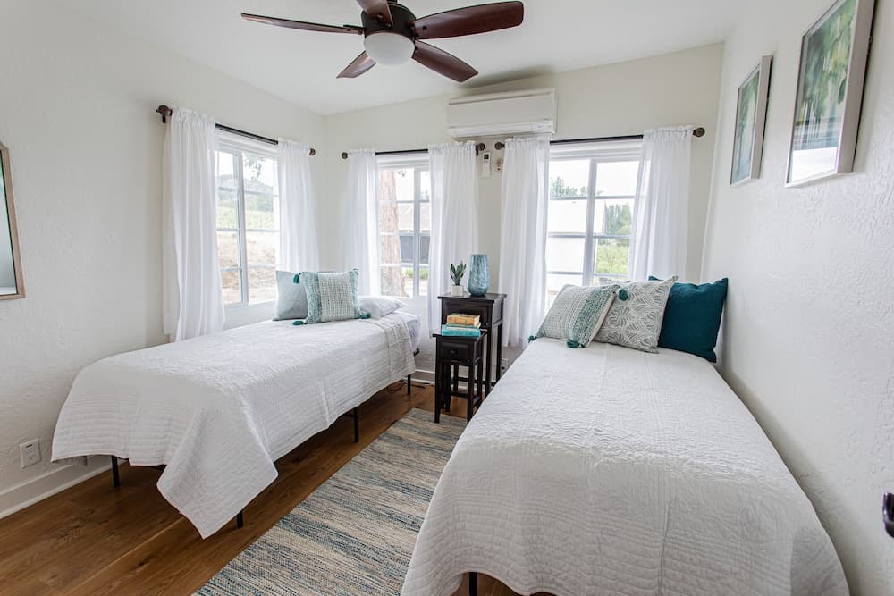 Hummingbird Estate Wine & Suites