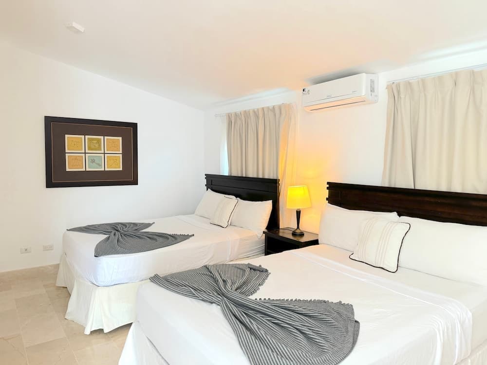 Playa Palmera Beach Front Apartments