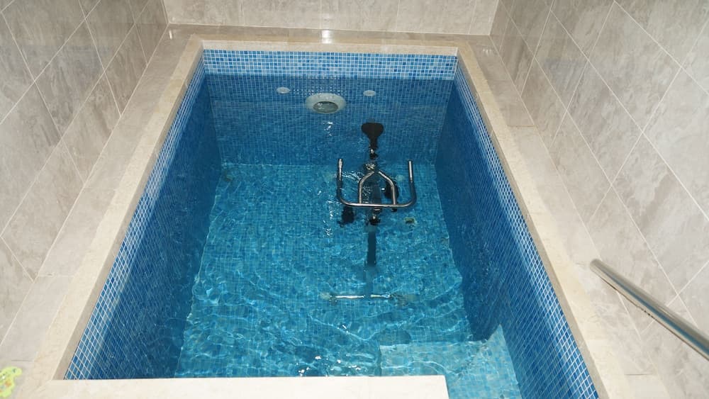 Shihov Hotel