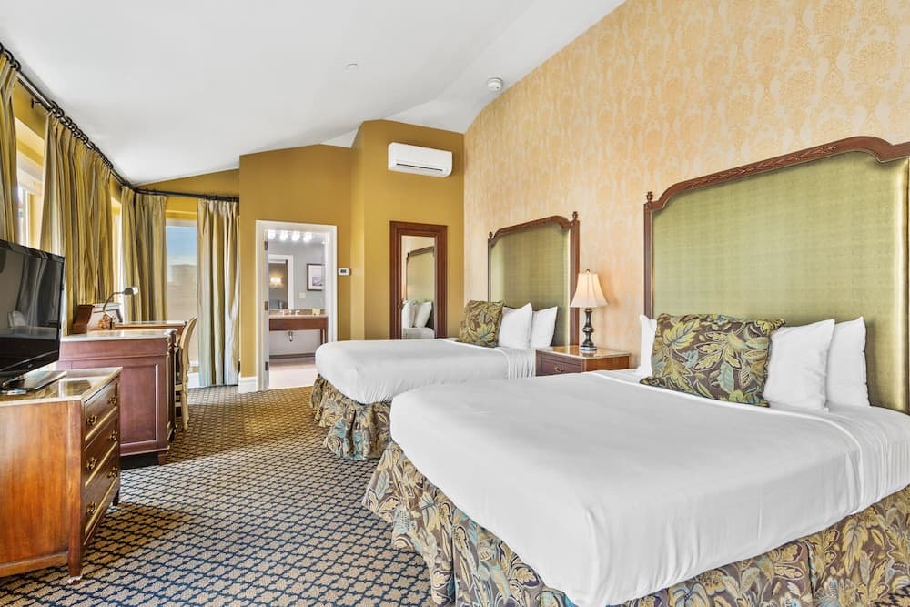 The Lafayette New Orleans By Kasa Living