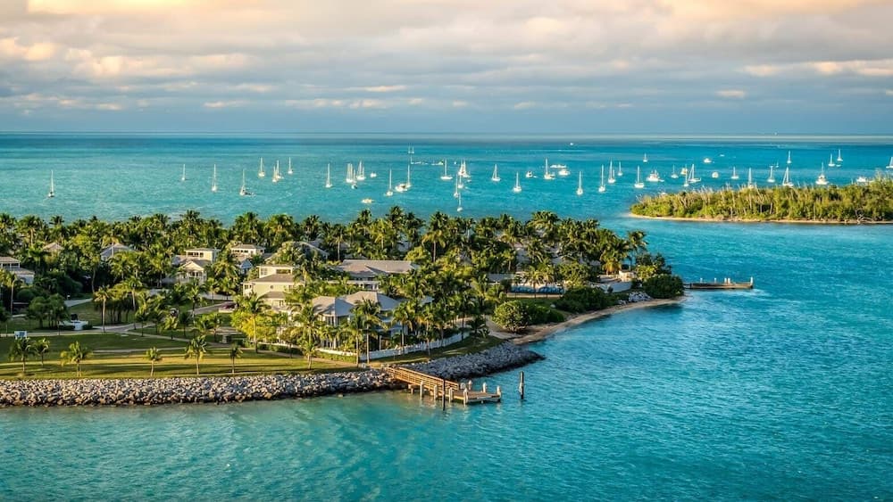 Sunset Haven: Beach Isle House FL Keys MIA Marina